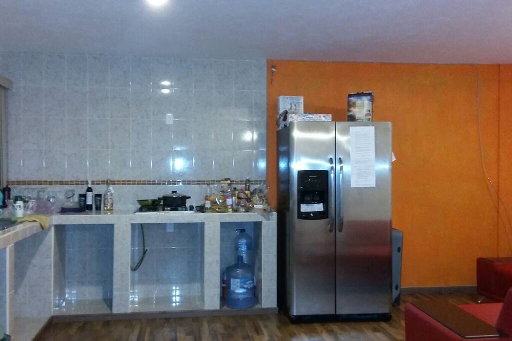 Cocina y Refrigerador Planta Alta