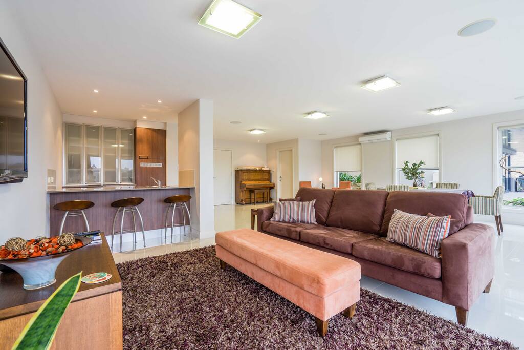 Lounge and Kitchen