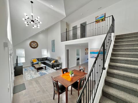 Ocoee Getaway! 5 min from Lake,w/hot tub