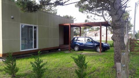 Casa en La Caleta p/5 entre el Bosque y la Playa