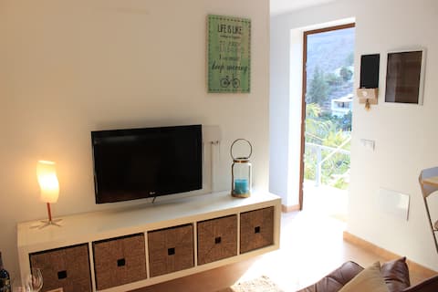 Top Airbnb: Stylish, cosy apartment in the Valley of Ayagaures in San Bartolomé De Tirajana
