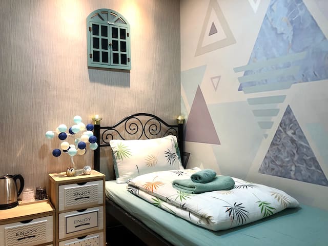 C5 Cameron Comfort Single Room (N)