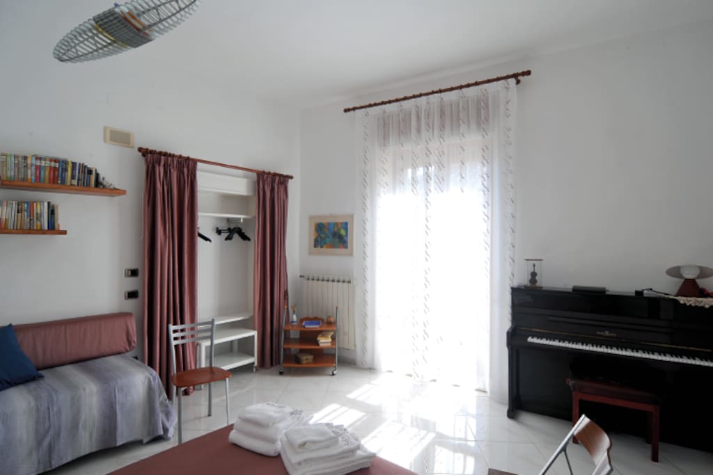 Schimmel Bedroom