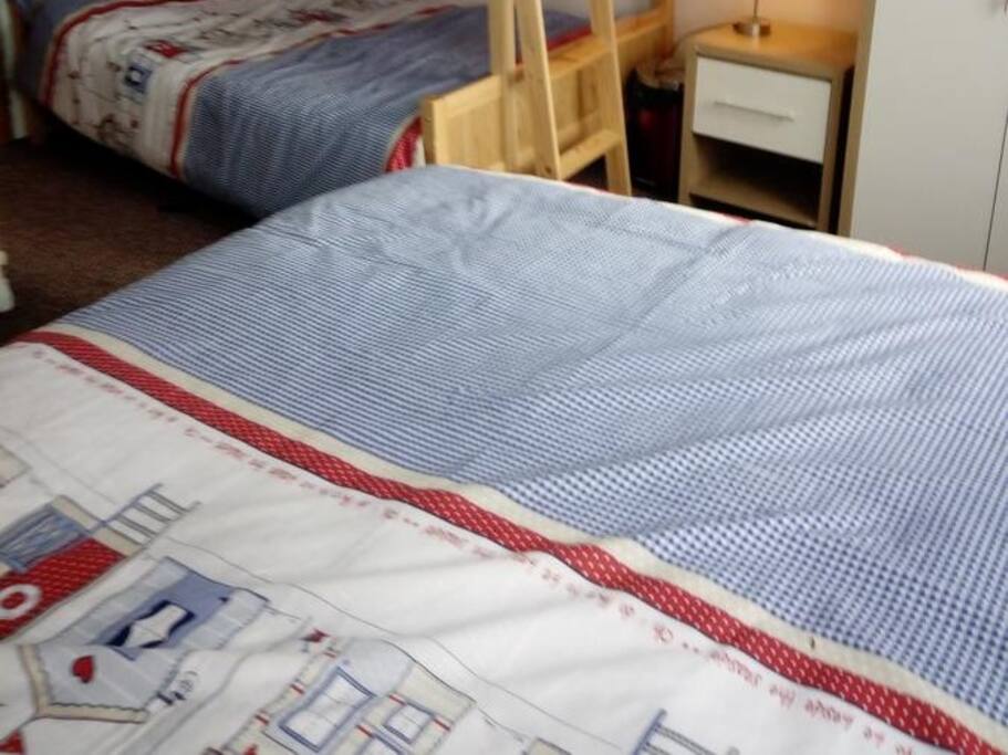 Guest room