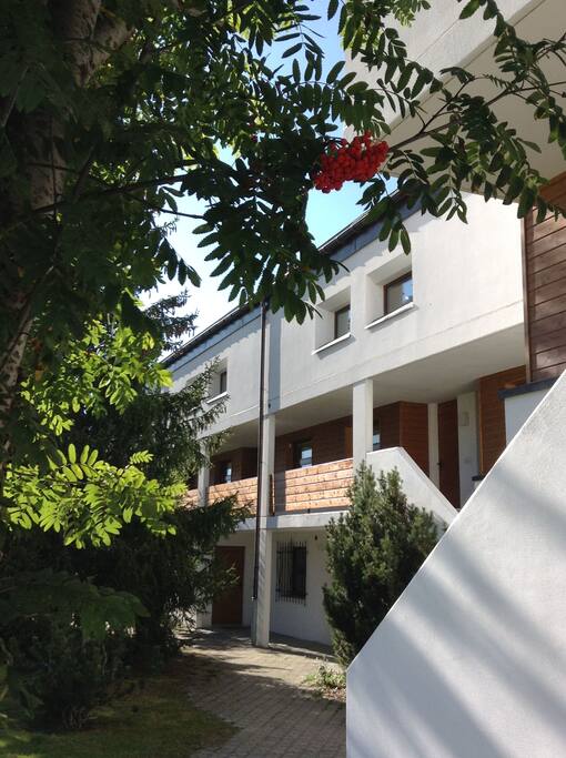Casa lato ingresso pedonale