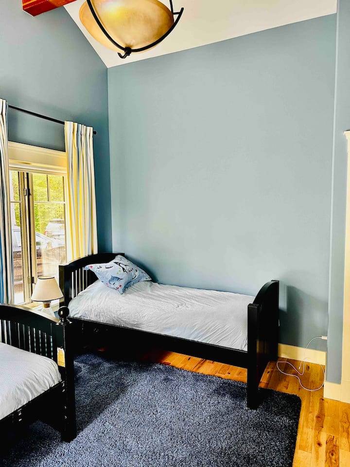 غرفة النوم 2