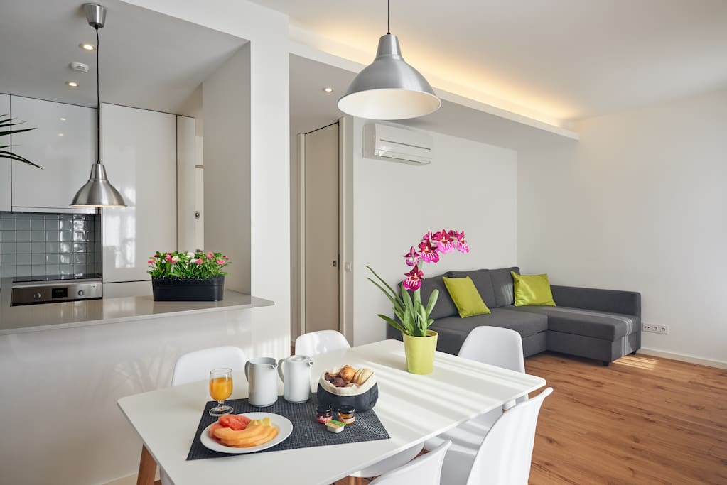 T2 Duplex - Living Room + Kitchenette - Depends on availability