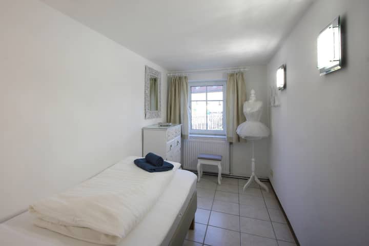CASA DOMINGO - חדר יחיד ESTRELLA עם מיטה 90*200 ס"מ