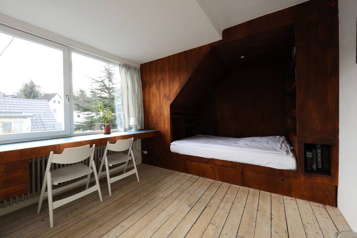 Dachzimmer in Aachen