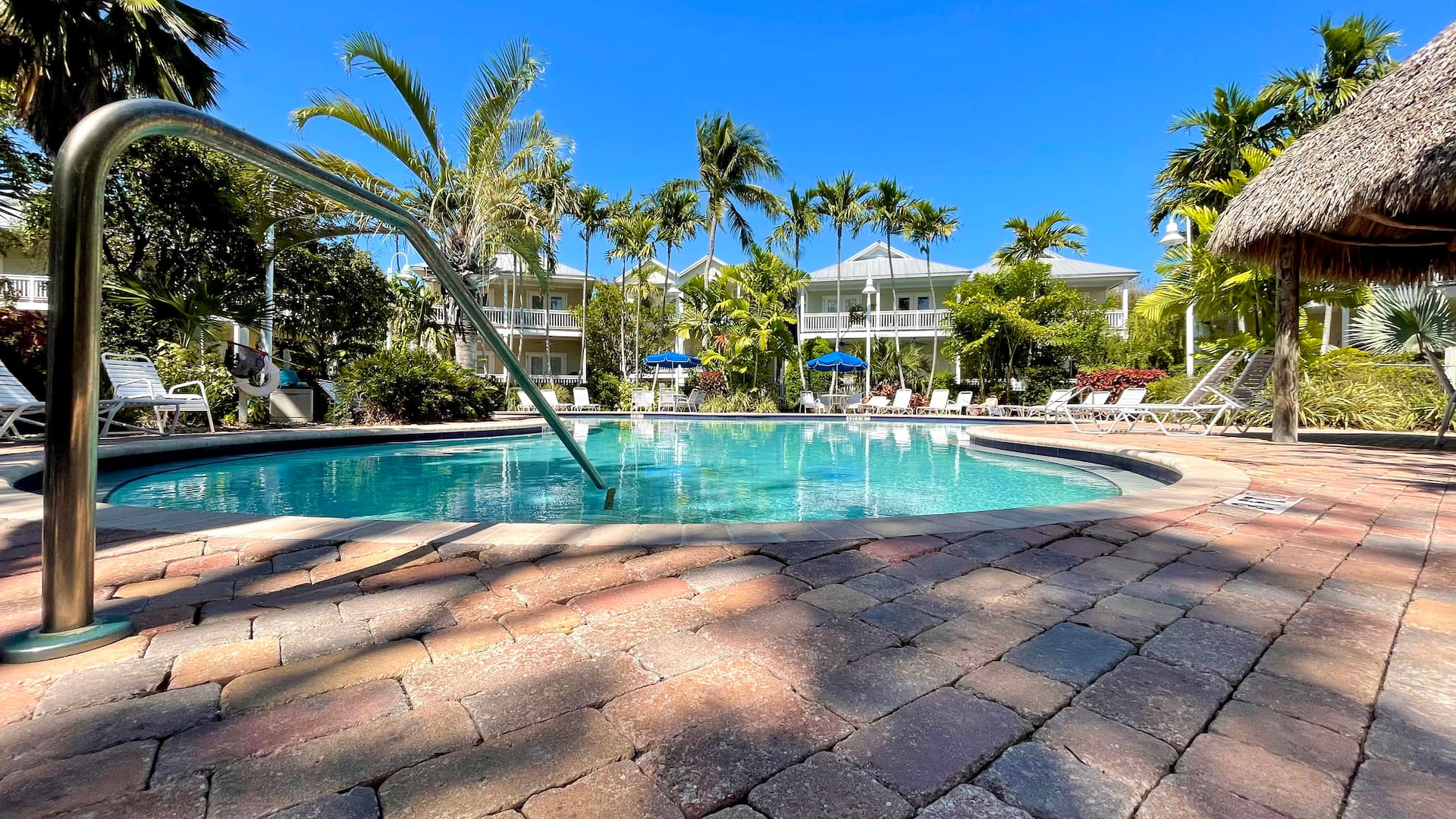 Spotlessly clean 3 bedroom/3-bathroom family home