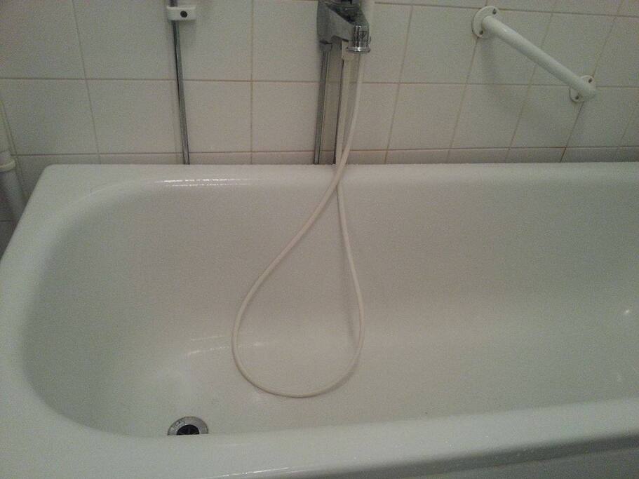 Bathtub in the big bathroom