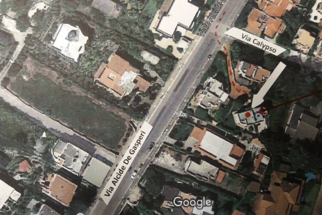 Per facilitare il reperimento di Casa Snelia.