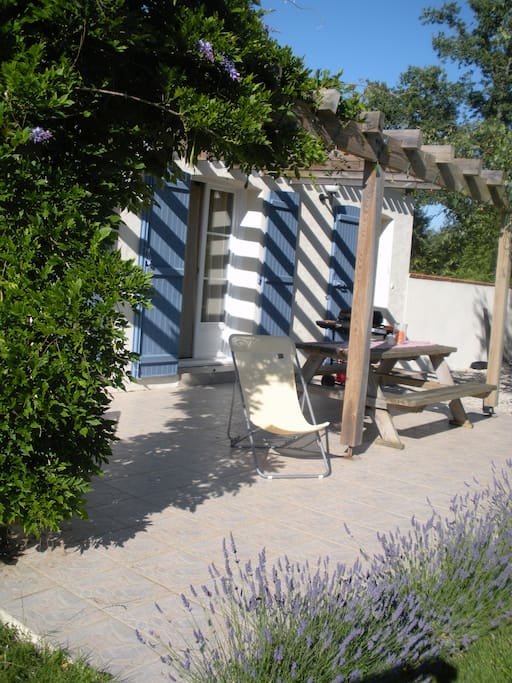 Front terrace