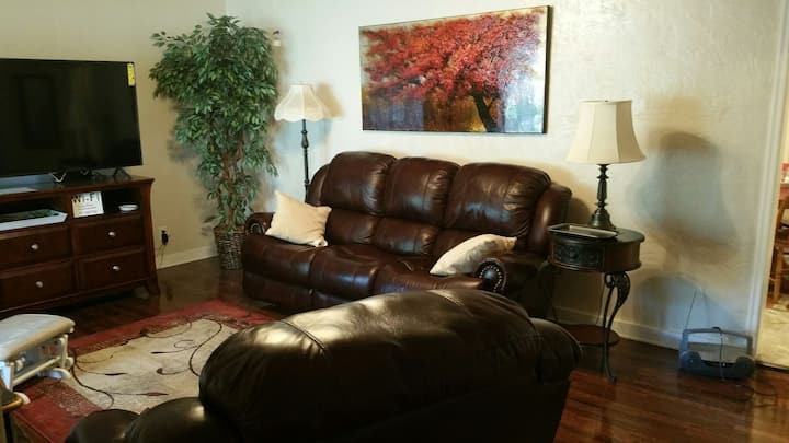 Mimi's Place - Carlsbad, NM