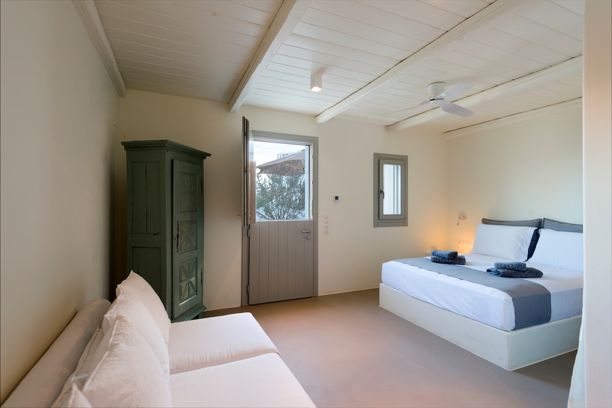 Dom pre hostí (MakStone)