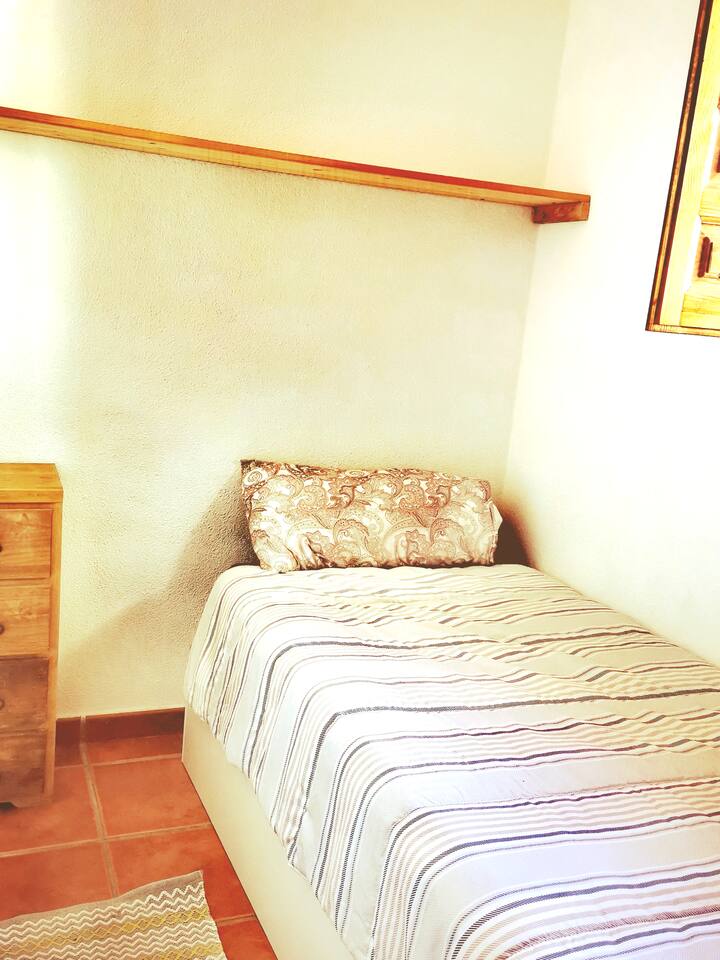 Sleeping room 2