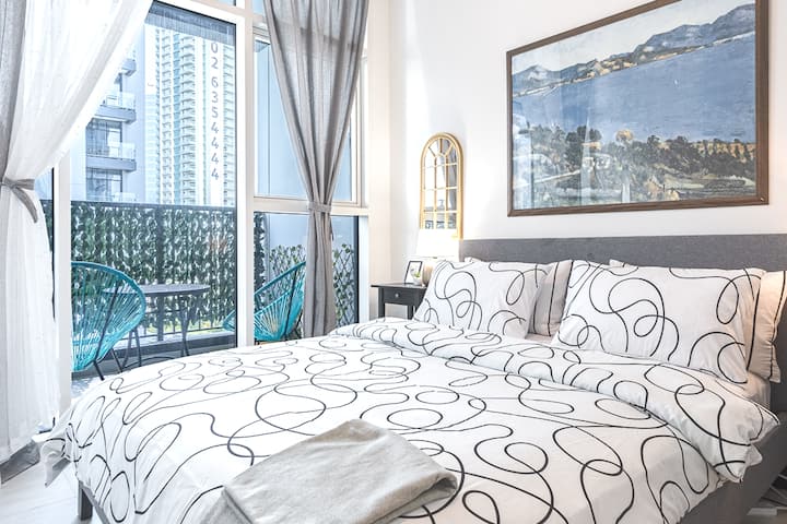 寝室は居心地が良く快適に設計されており、高品質の新鮮なリネン類が私たちの特徴です。 