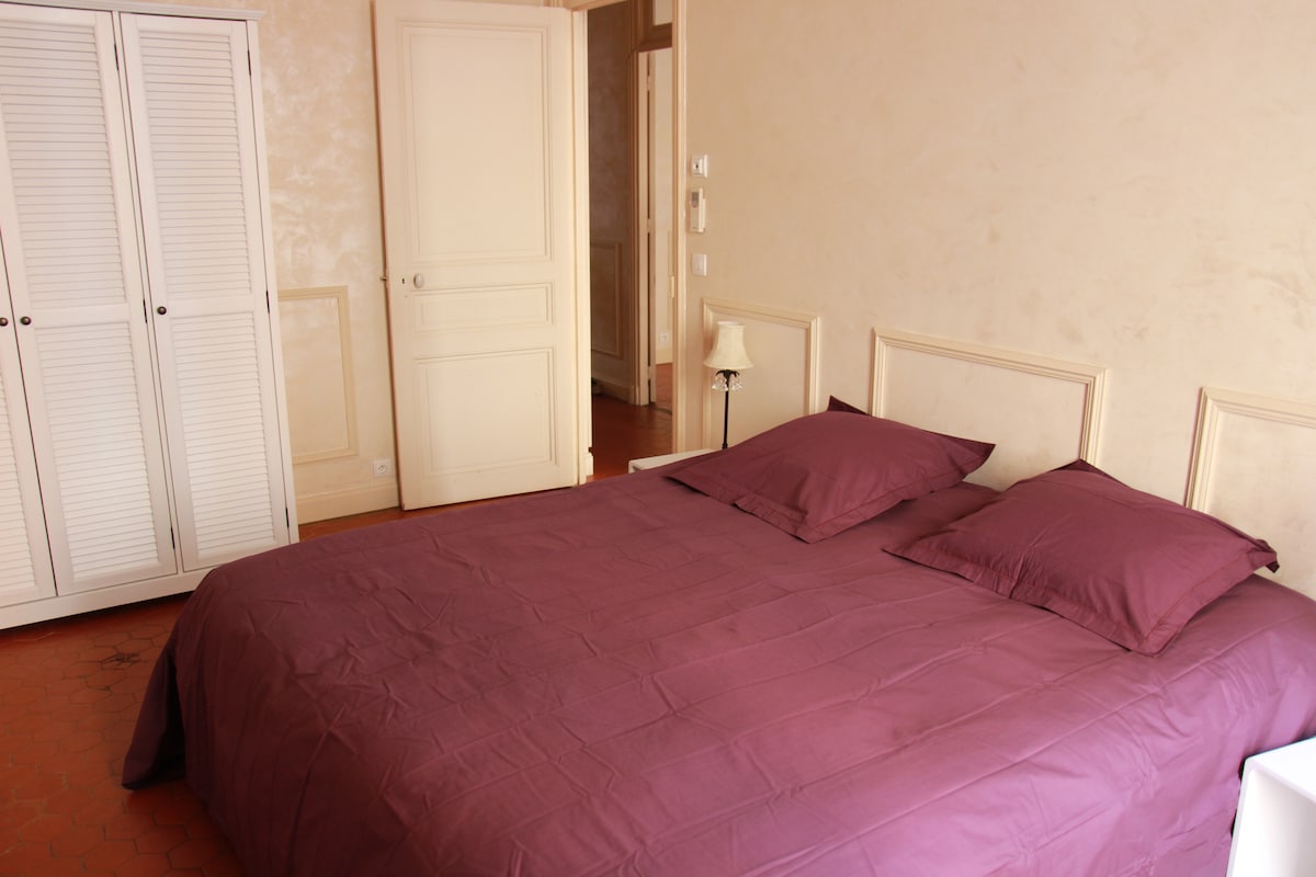 חדר שינה שני, מיטות נפרדות