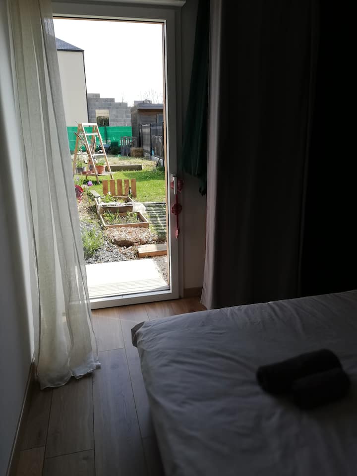 Chambre:" grey galet"