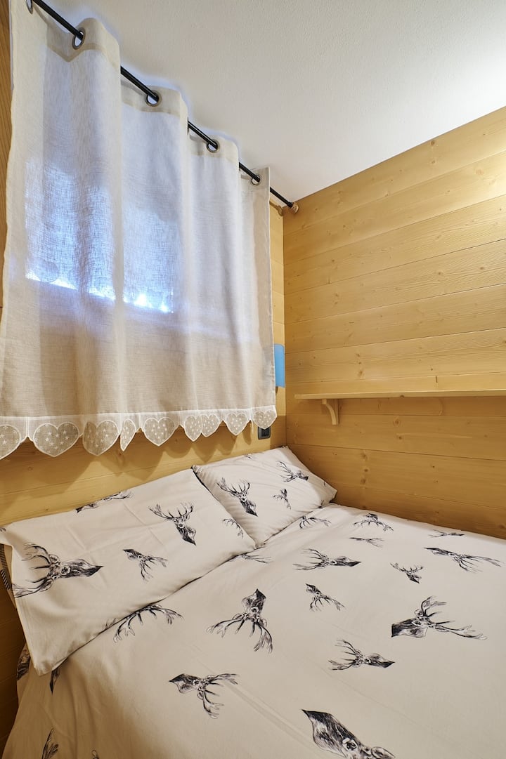 Dhomë gjumi