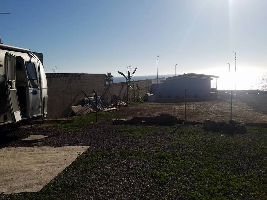 30ft Air-strem trailer with a queen and pull out sofa bed
