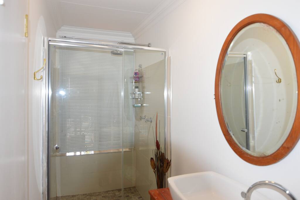 En-suite shower & toilet
