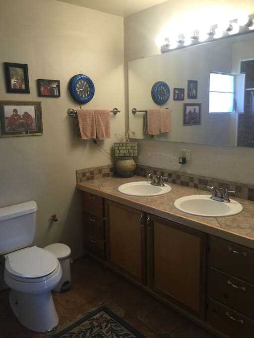 Double sink bathroom