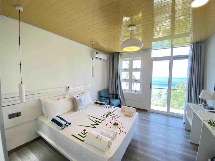 Ზღვის ხედით ოთახები