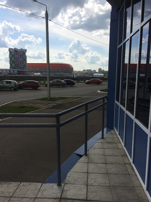 Вход в хостел Юбилейный