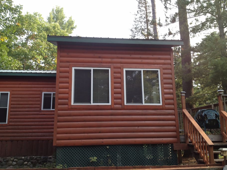 Front facing the lake with private deck.