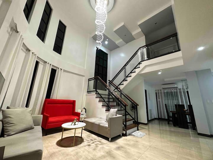 Pristine Spacious Home @Gran Seville+unlimitedwifi - Calambá