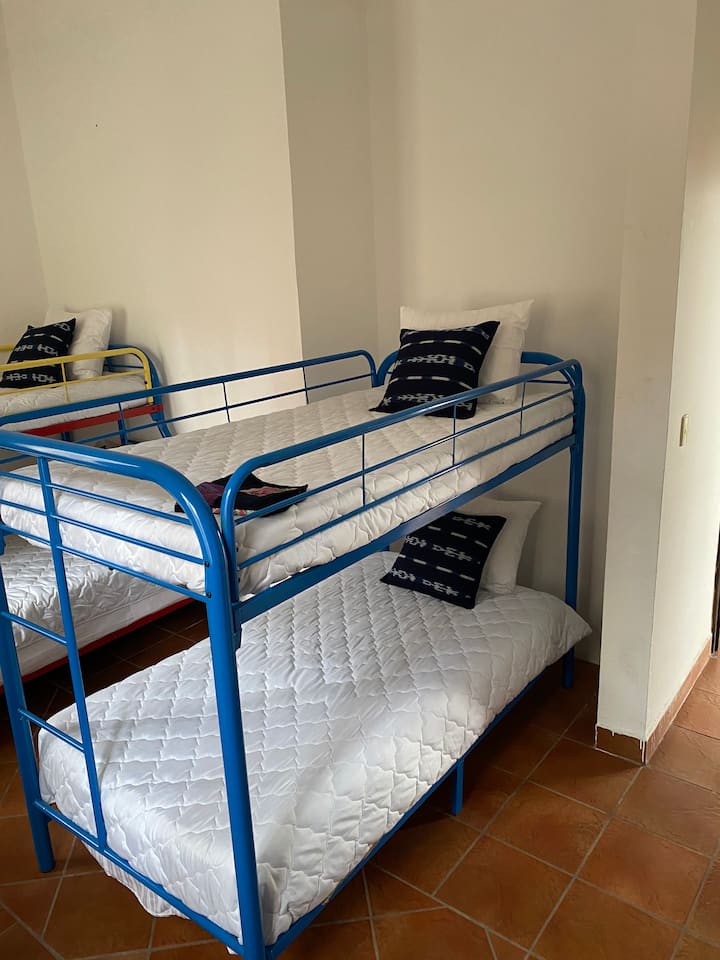 Schlafzimmer 4