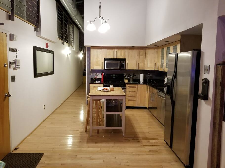 Kitchen/back hallway