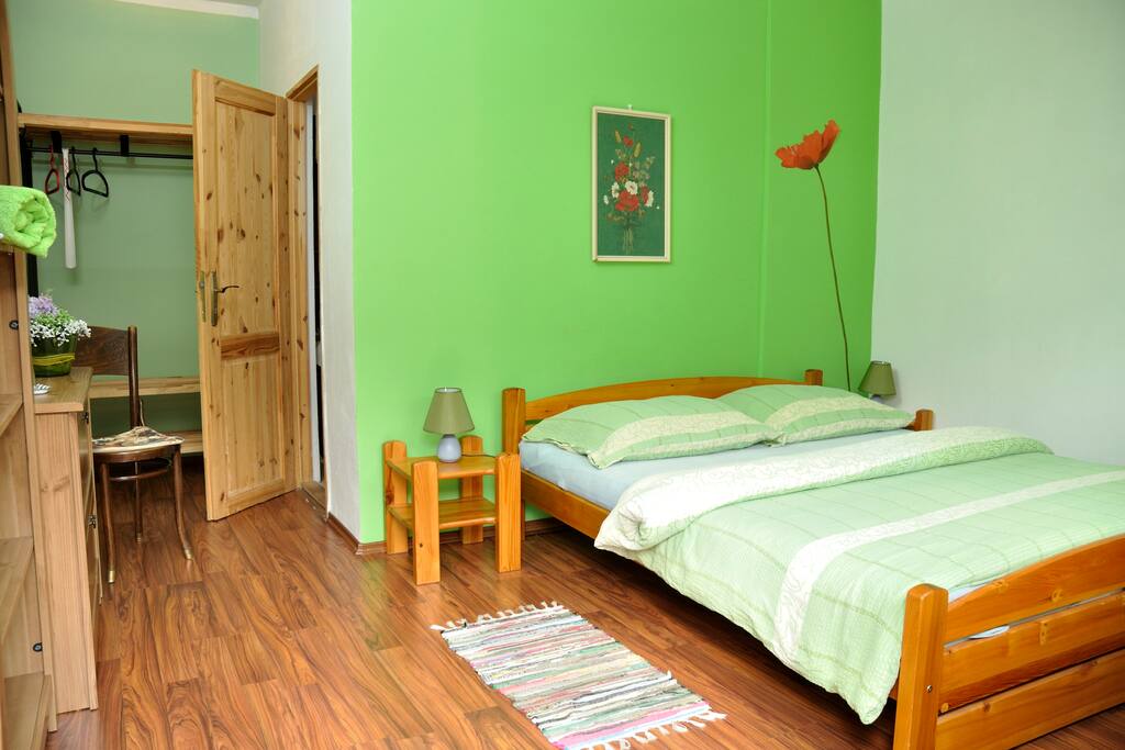 Room No.2