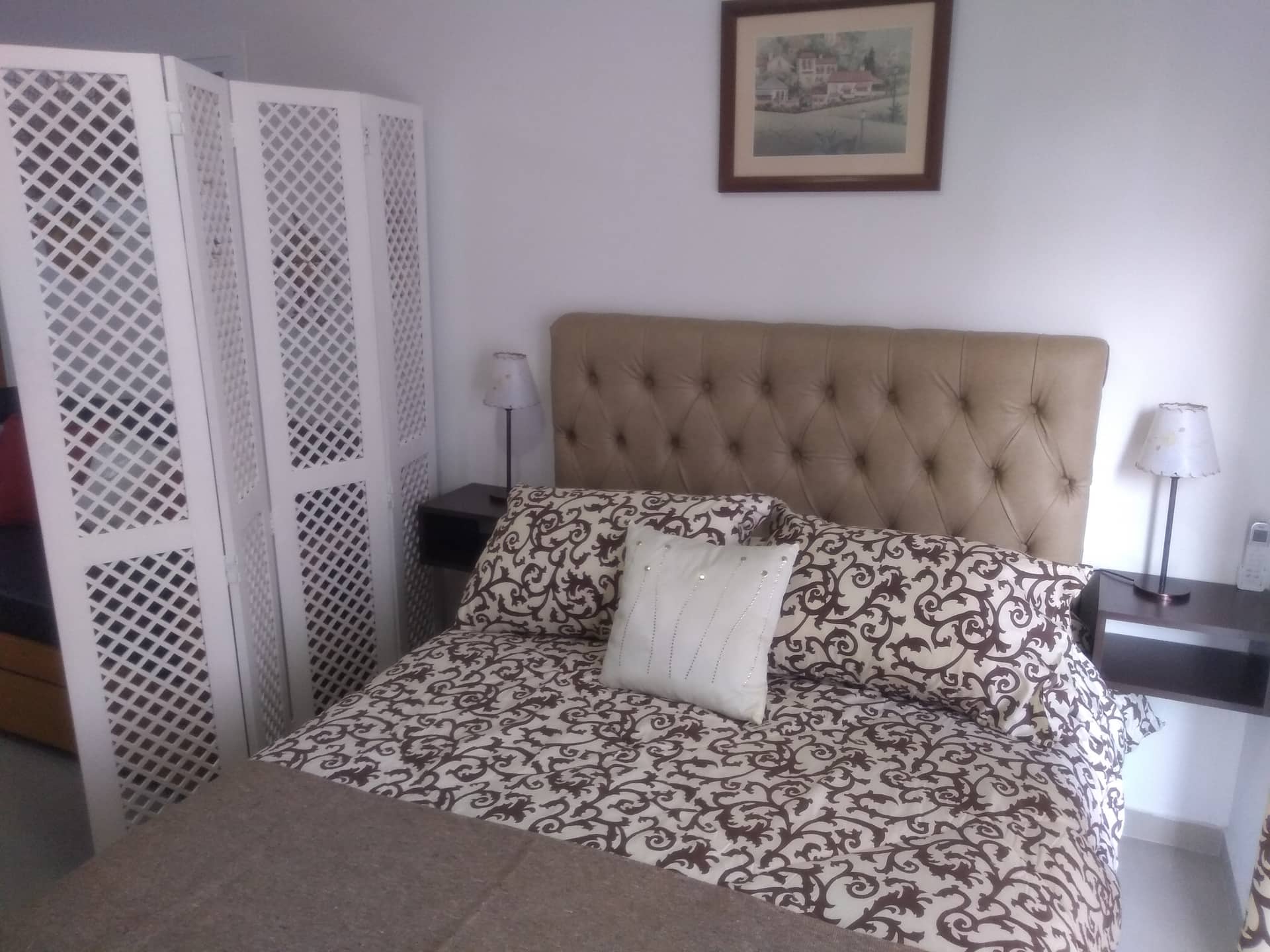 Studio novo mobiliado em Almagro