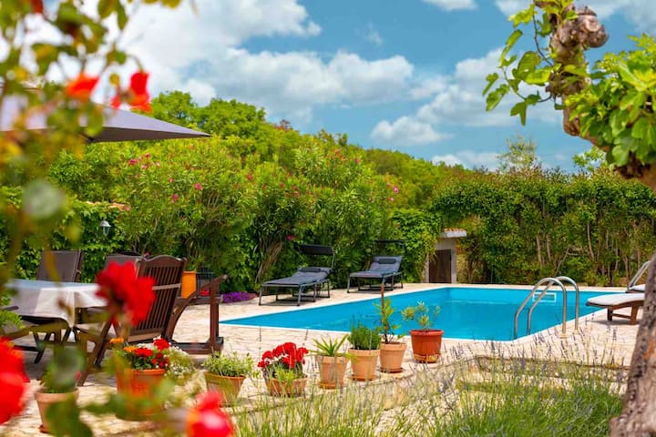 Completely Refurbished In 2023 Villa Alexandra - Medulin