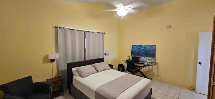 غرفة النوم 1