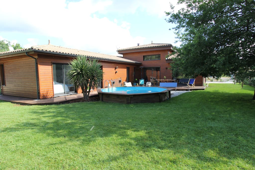 Vue terrain & maison 2