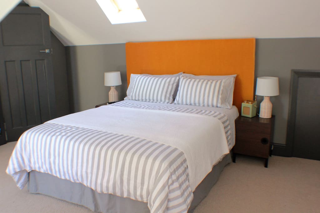 Brand new, super comfy king-sized bed