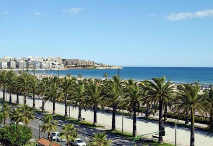 ENJOY SALOU beach centro pueblo
