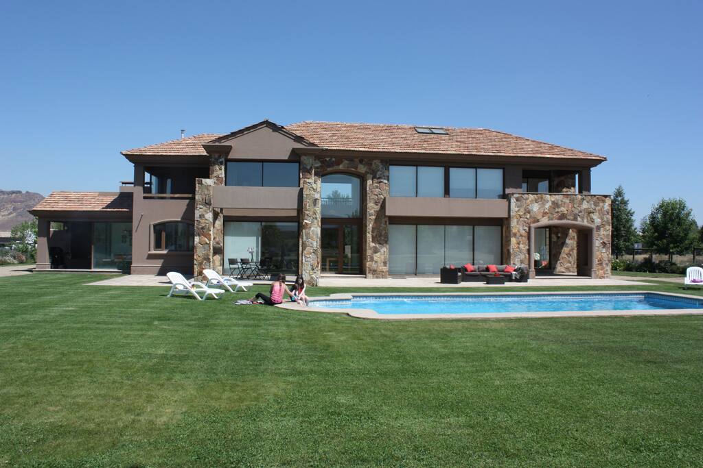 Santiago Villa Space Rent Santiago Villa Space Rent