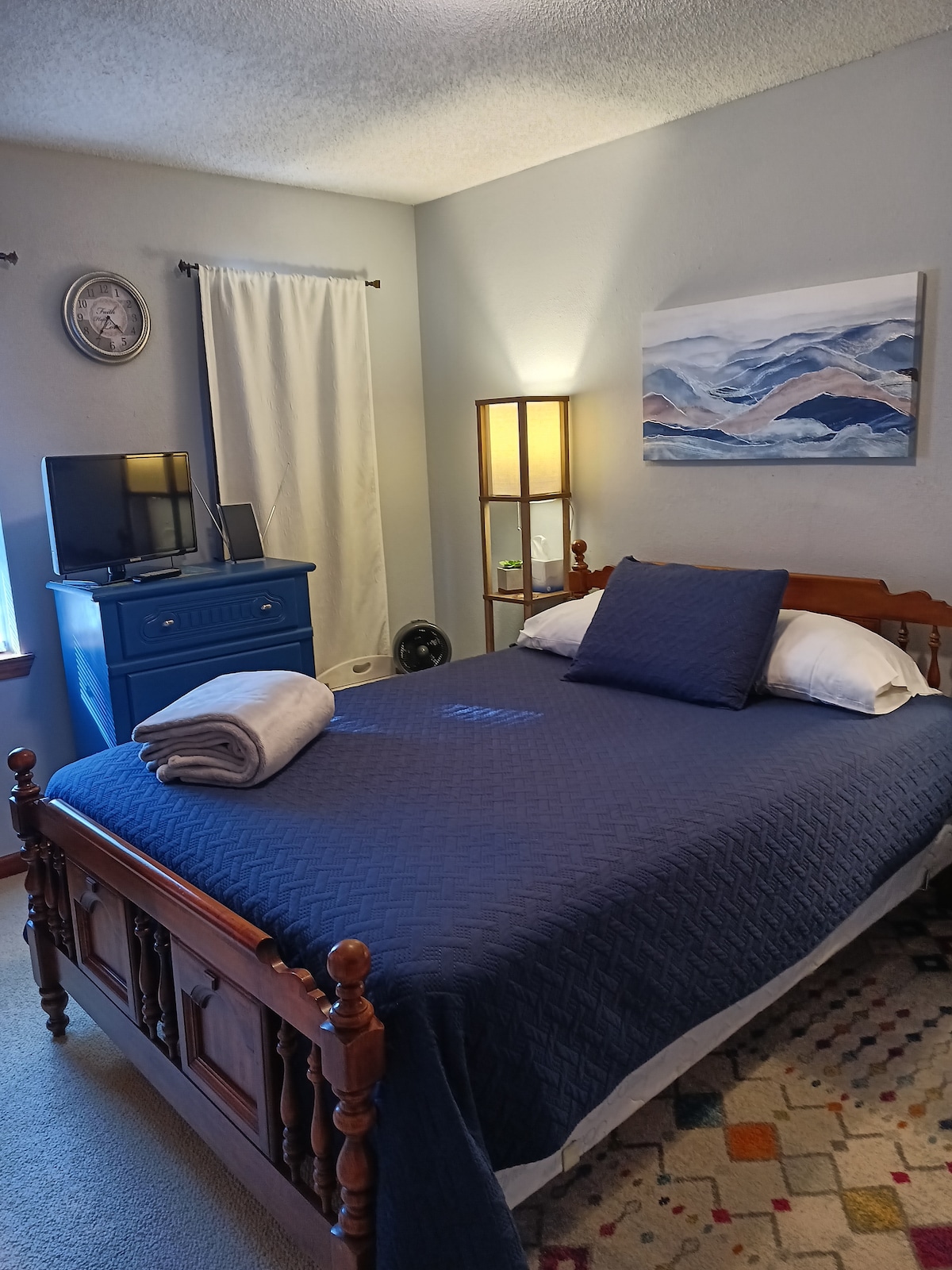 ¡Cama cómoda! ¡Te haremos dormir en un abrir y cerrar de ojos!