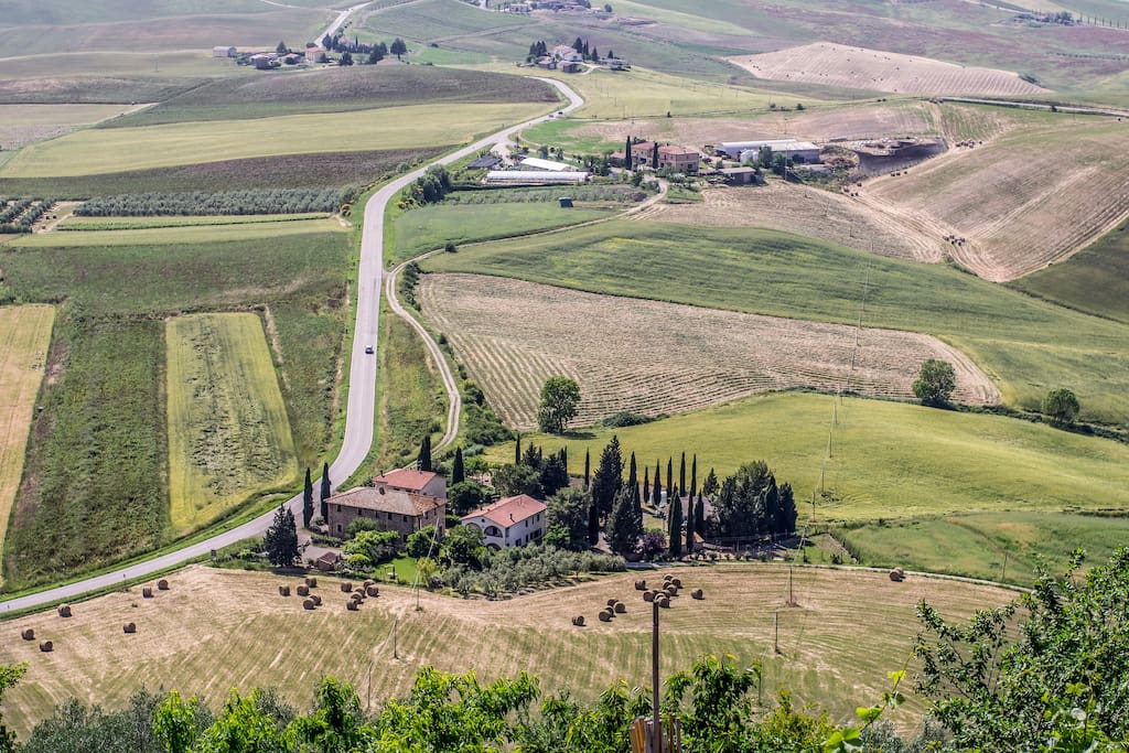 Wonderful panorama of Val'Orcia from the public park || Bellissima vista dal parco pubblico adiacente