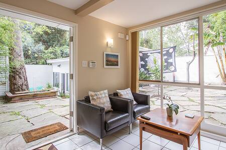 Sleep With The Stars In Bel Air Bungalows Zur Miete In Los Angeles