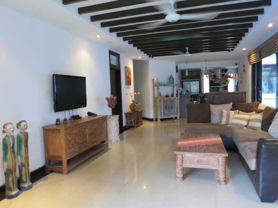 Living room facing the garden
