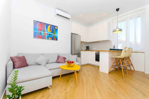 Popular Airbnb listing: Split city CENTRe apartment Valerius in Grad Split