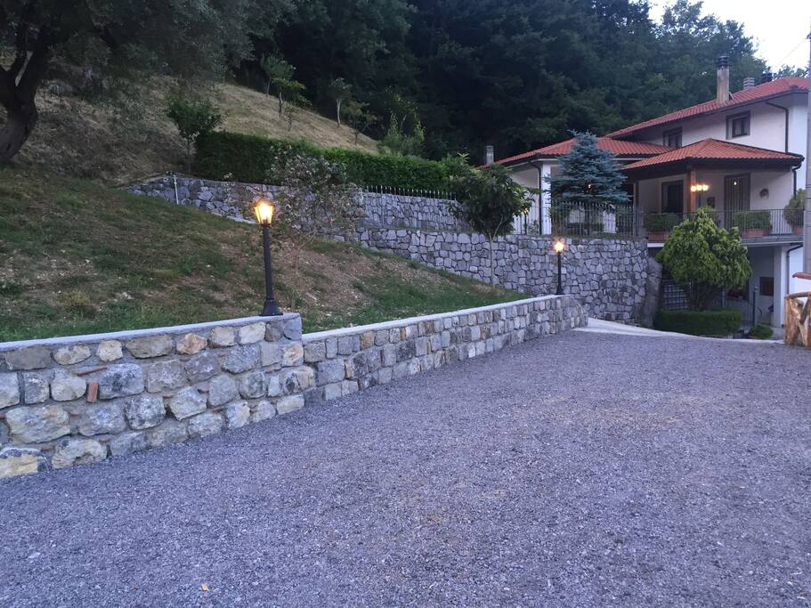 ESTERNO