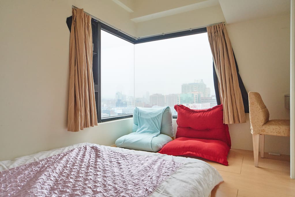 次臥室 Bed room2