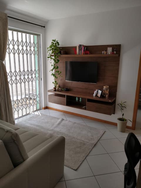 Top Airbnb: Central comfort with garage em Santa Maria