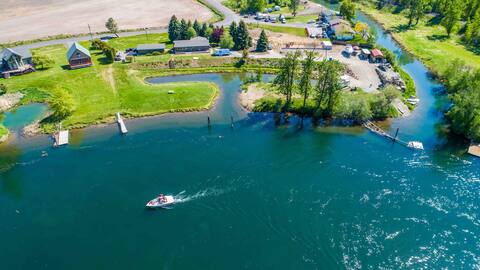 Relax at this St Joe Water Front Home! Sleeps 7